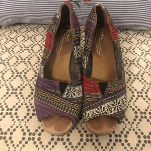 TOMS wedge sandal